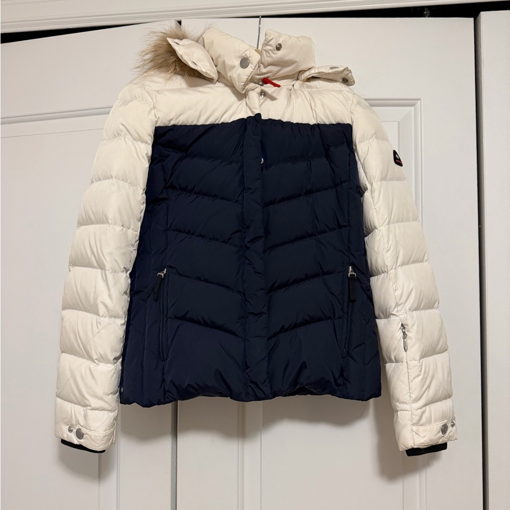Bogner Fire & Ice Navy and Off White Ski Jacket w/removable Fur Trim Hood